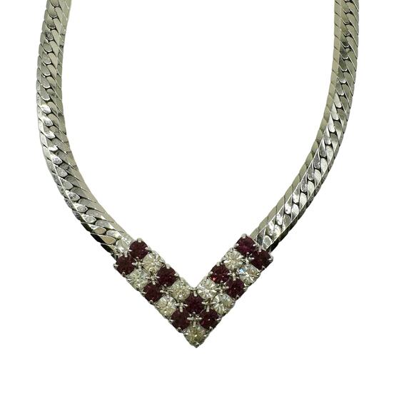 Silver Tone Flat Chain Arrow Pendent Rhinestone Amethyst Necklace - Picture 3 of 6